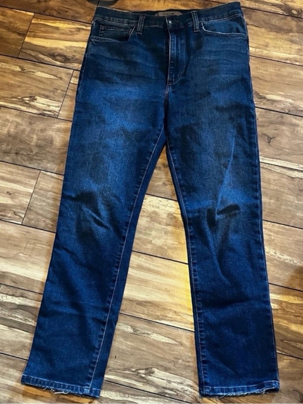 Joe’s Jeans High Rise Straight Ankle Jeans in Size 28